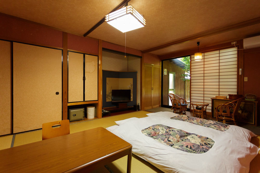 Yufuin Ryokan Nogiku Экстерьер фото