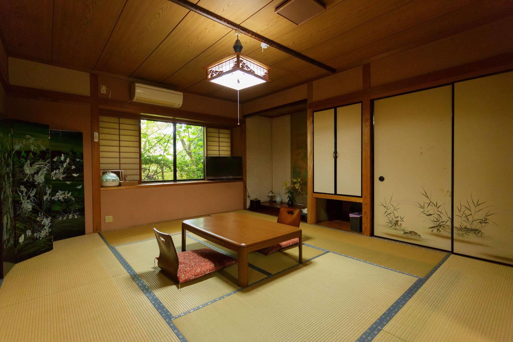 Yufuin Ryokan Nogiku Экстерьер фото